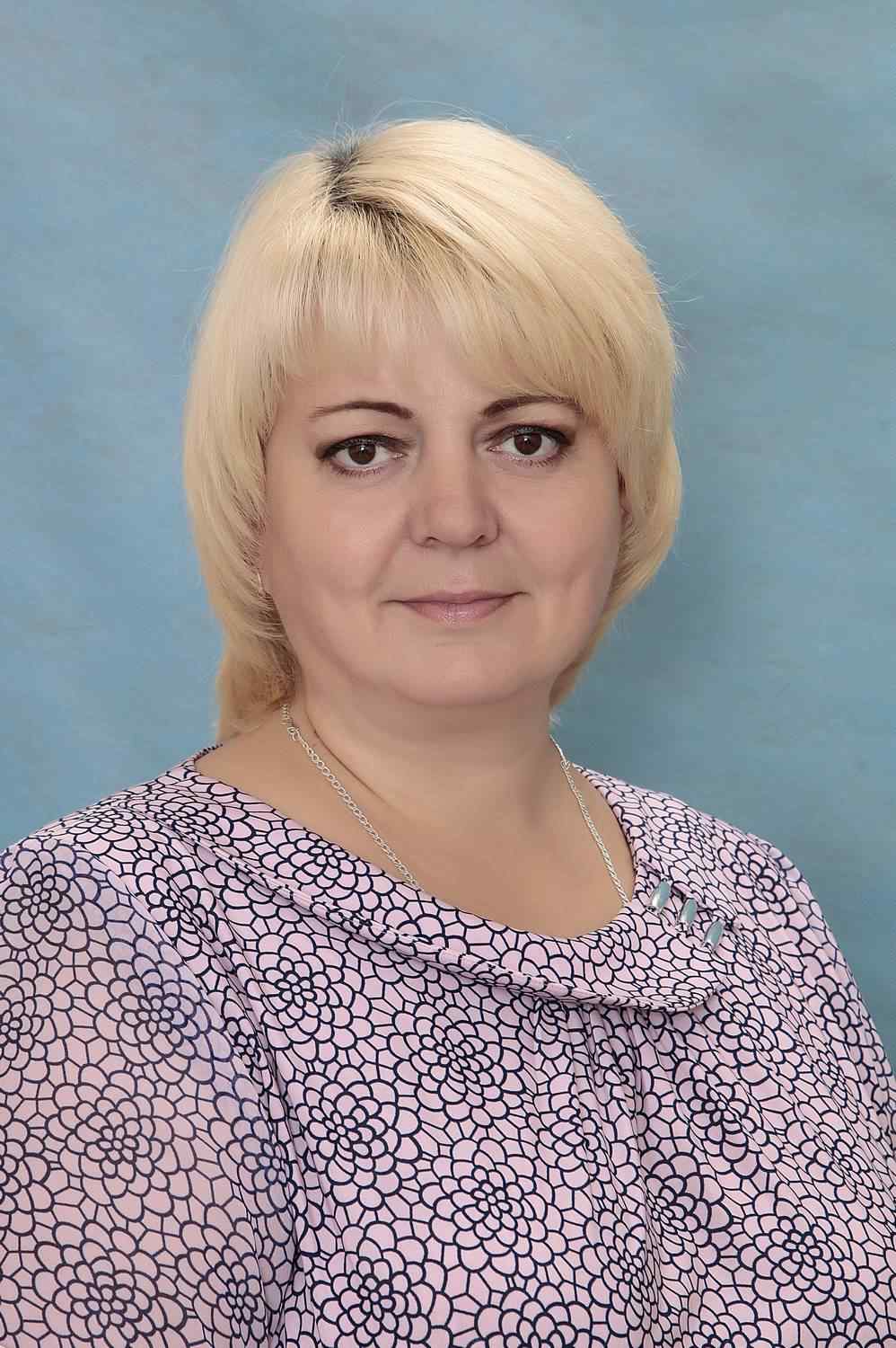 Шелковникова Лариса Михайловна.